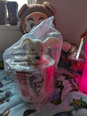 Kfc supergirl popcorn bucket collectible